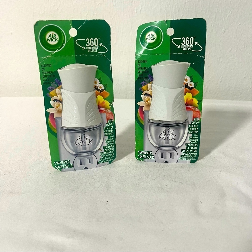 Air Wick 360 Fragrance Release Warmer, Diffuser Lot of (2) New